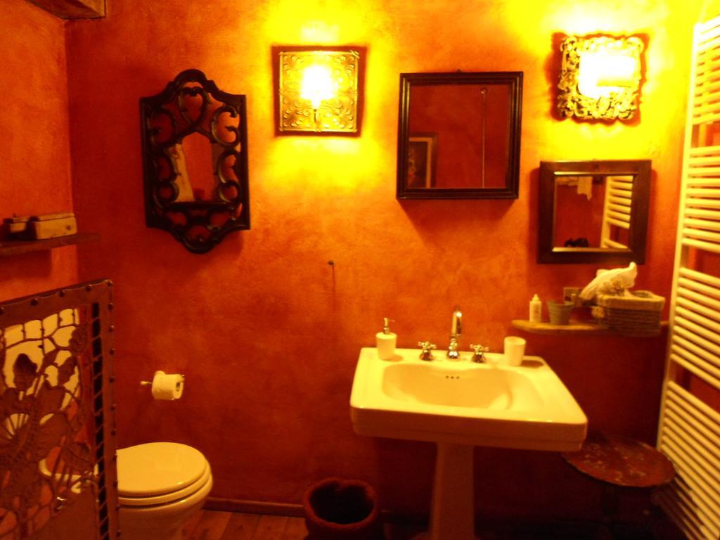Locanda Dei Melograni Gossolengo Zimmer foto